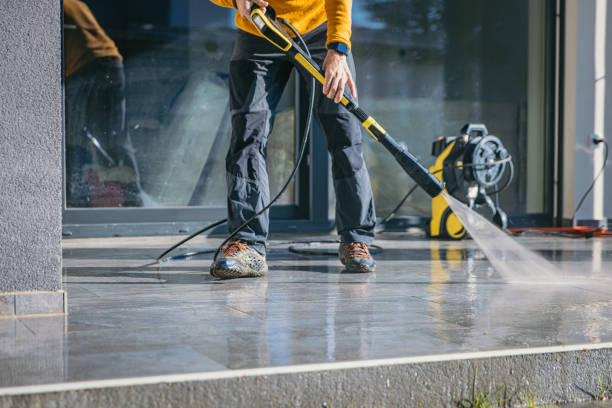Trusted Sacred Heart University, CT Pressure Washing Experts